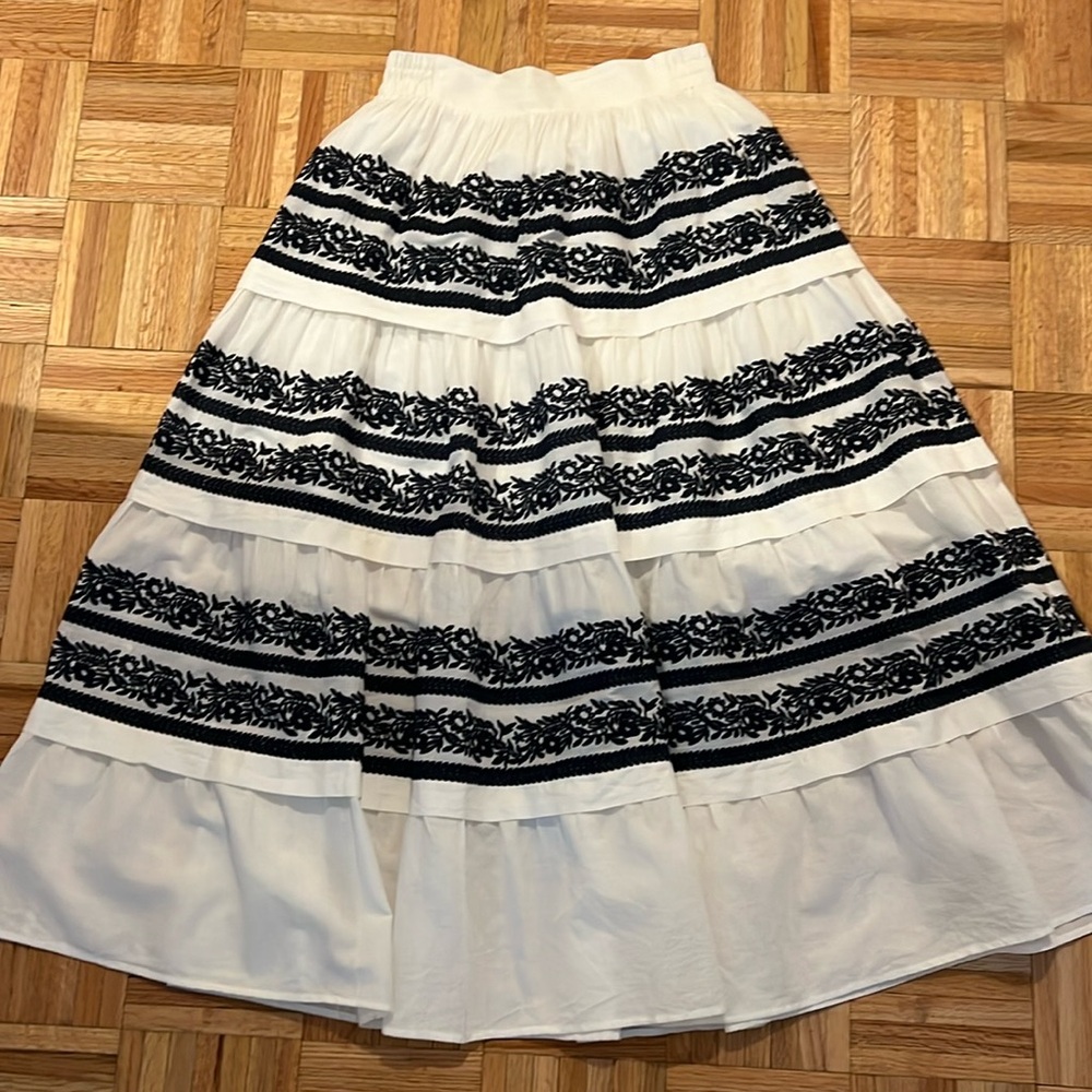 Maje Jolipa Ibiza Limited Edition Embroidered Tiered Boho Skirt Size M - Picture 7 of 8